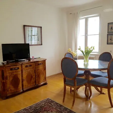 Monchsbergapartments Daire *