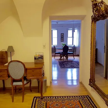 Daire Monchsbergapartments Salzburg
