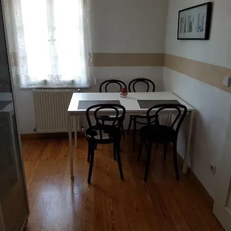 Daire Monchsbergapartments *